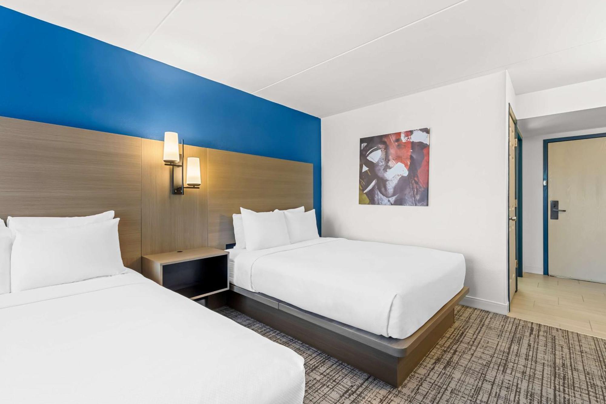 Best Western Plus Lower South End Charlotte Bagian luar foto