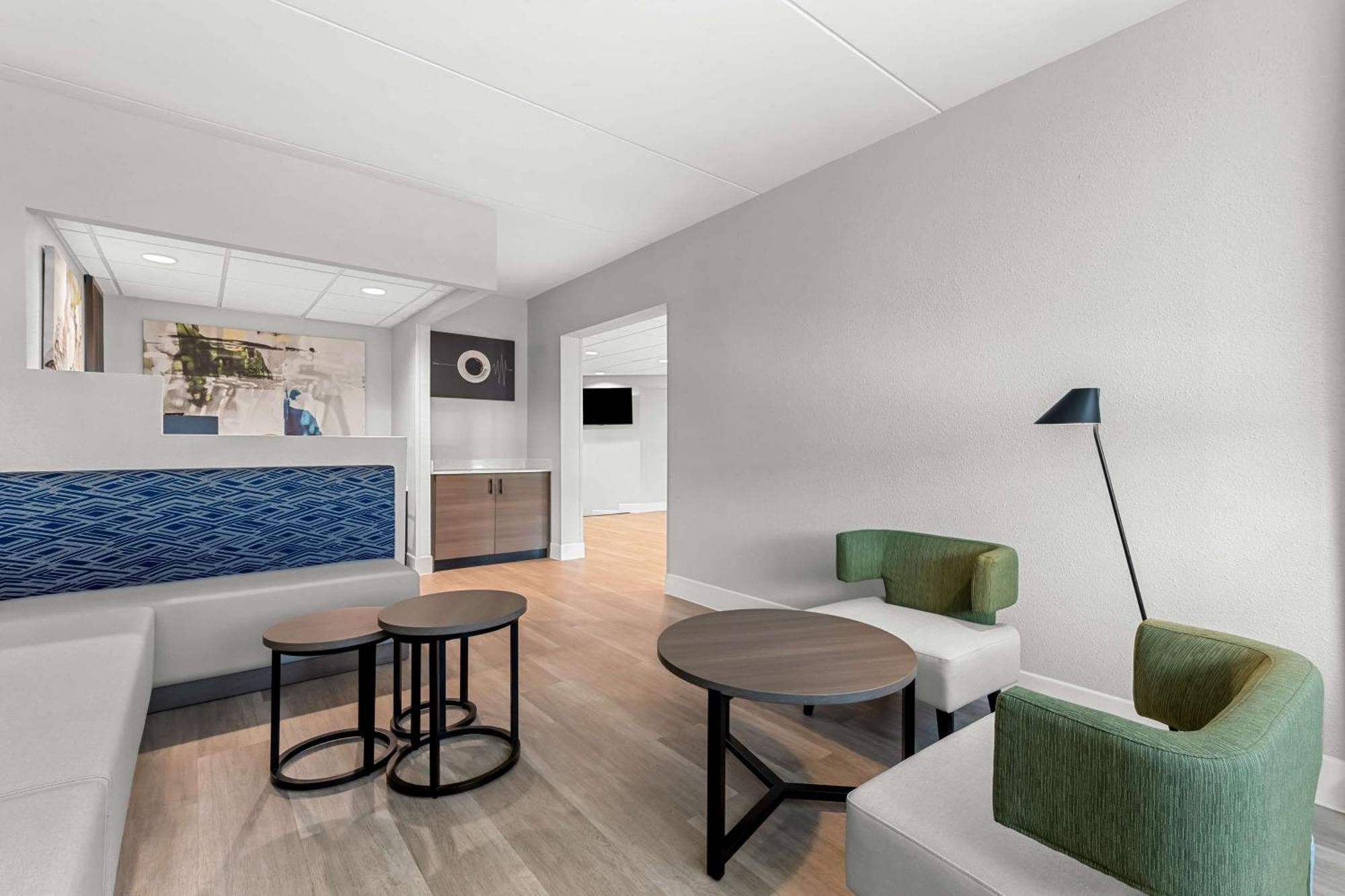 Best Western Plus Lower South End Charlotte Bagian luar foto