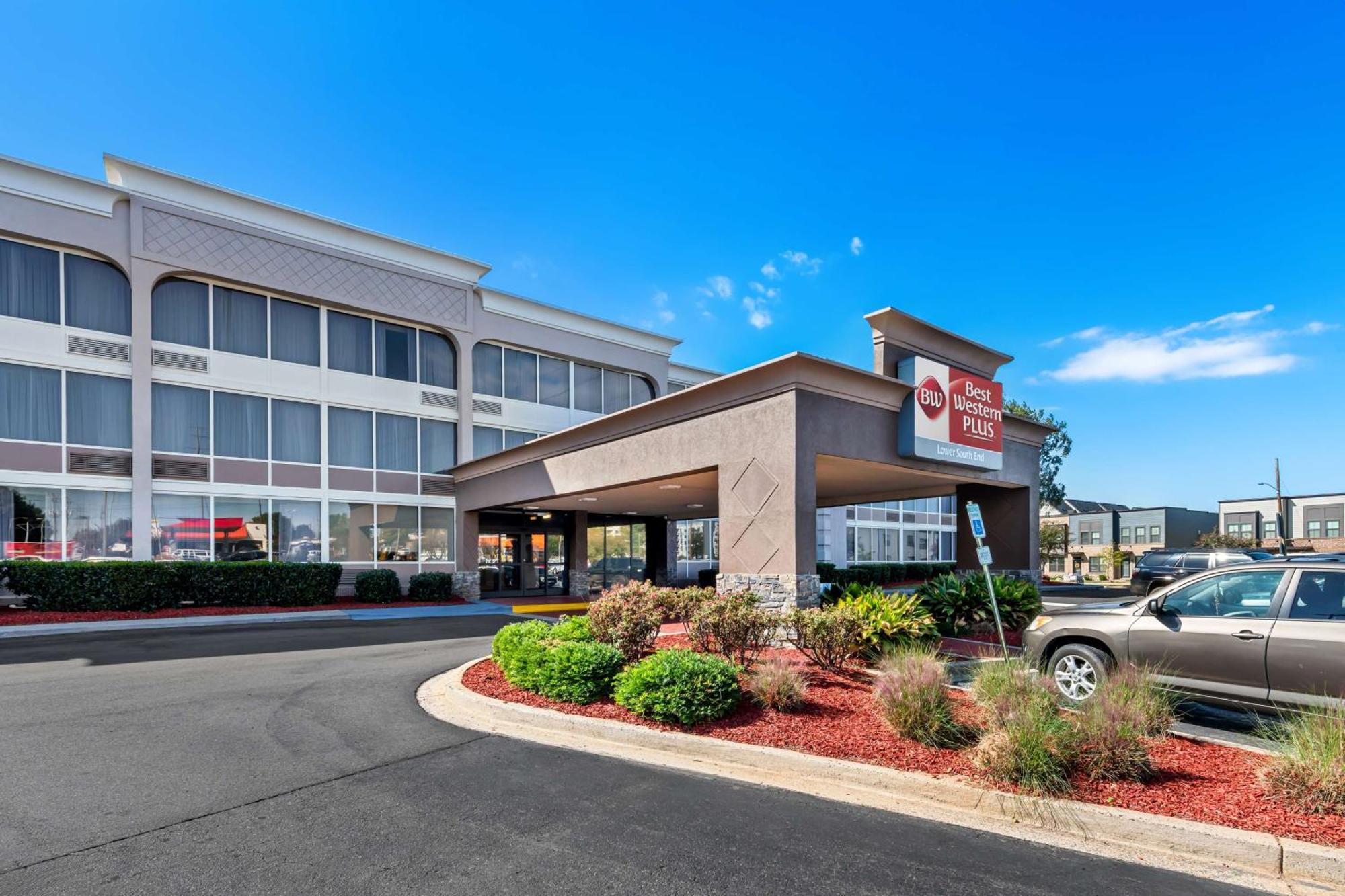 Best Western Plus Lower South End Charlotte Bagian luar foto
