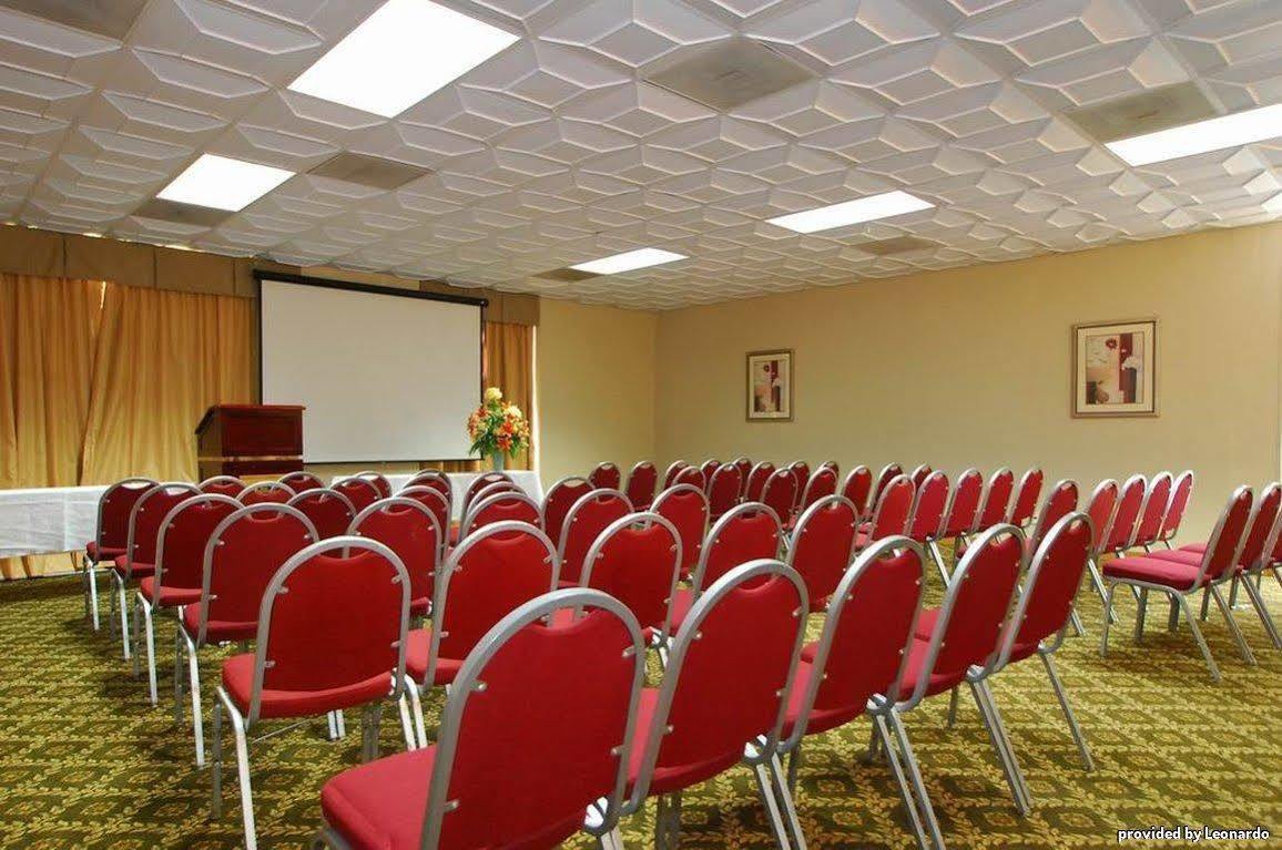 Best Western Plus Lower South End Charlotte Bagian luar foto